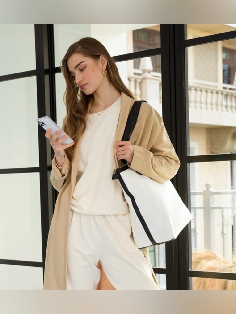 Walter Baker Carly Weekender/Day Trip Bag in Natural